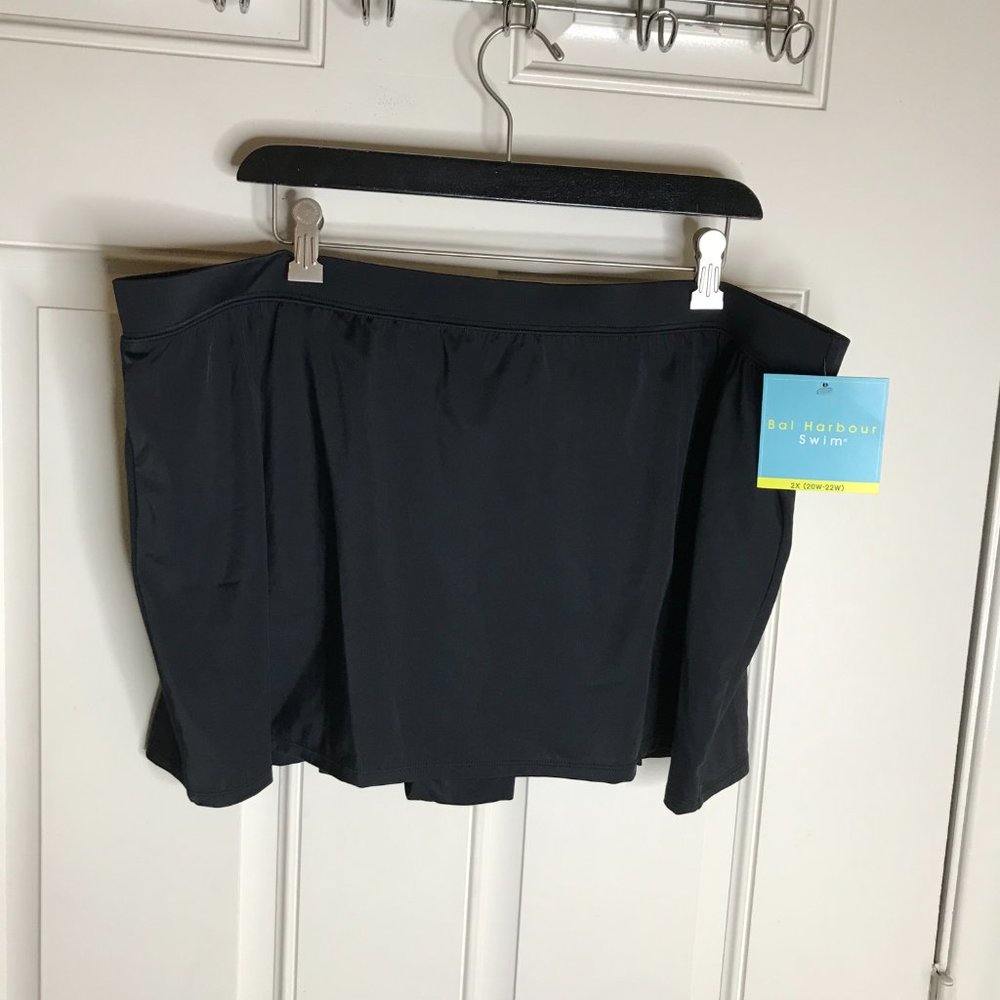NWT Bal Harbour Women's Tummy Control Side Slit Swim Skirt Black ~ Size 2X - Picture 1 of 5